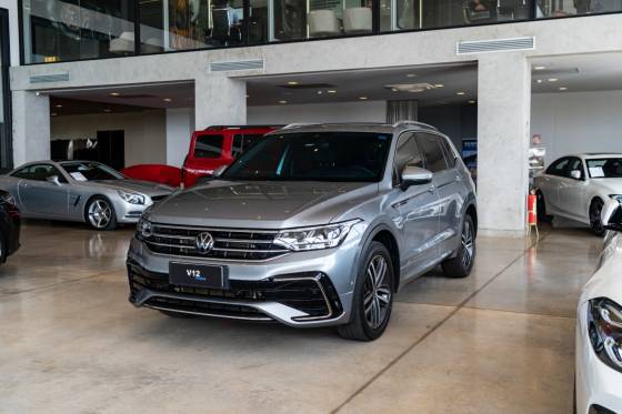 VOLKSWAGEN TIGUAN 2.0 300 TSI GASOLINA ALLSPACE R-LINE AUTOMÁTICO